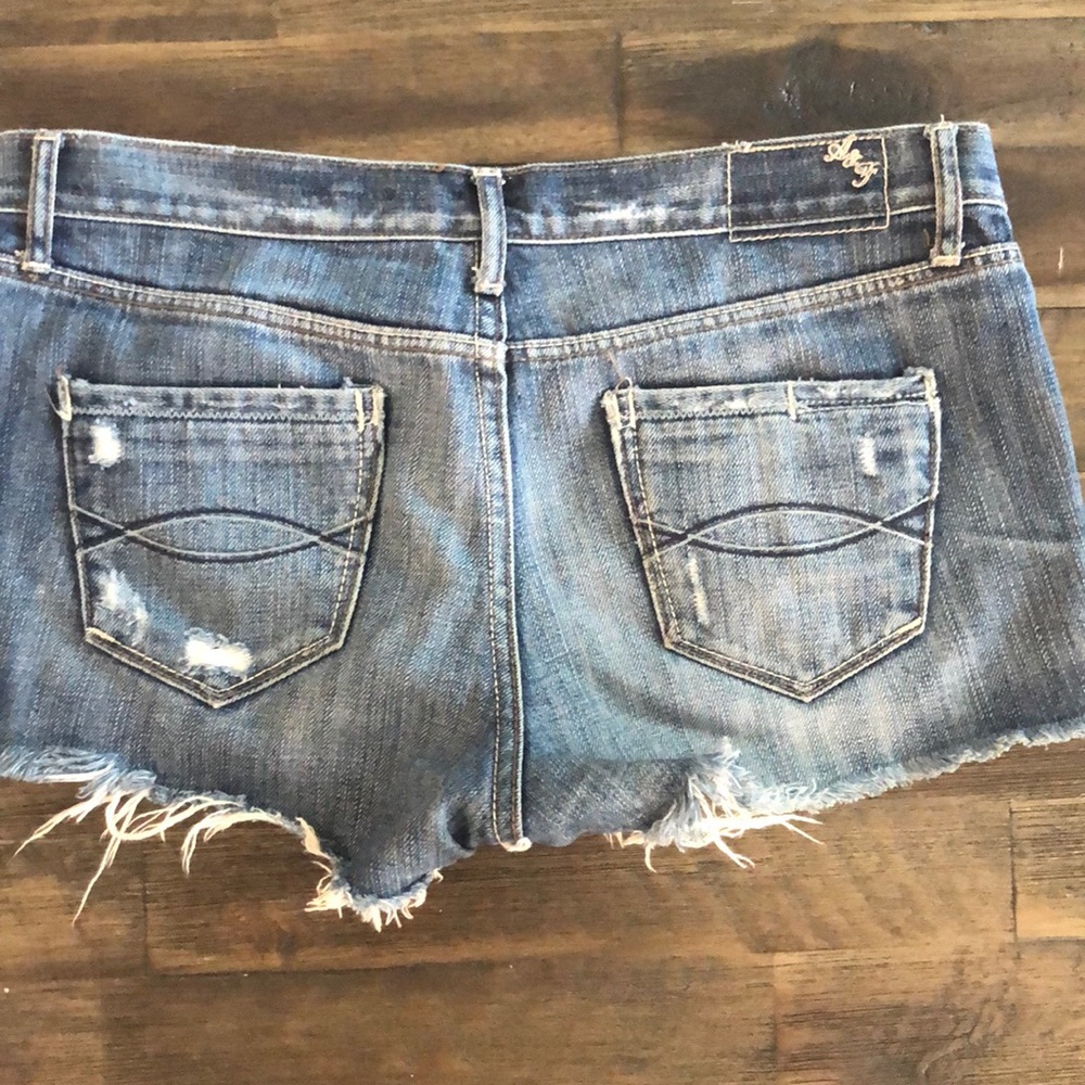 A&F Ripped Jean Shorts - Picture 2 of 2